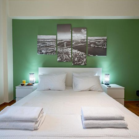 Awesome Apartment เอเธนส์ ภายนอก รูปภาพ