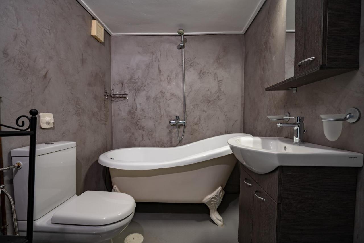 Awesome Apartment เอเธนส์ ภายนอก รูปภาพ